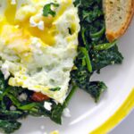 Wholesome Spinach Scrambled Eggs: A Nutritious Start