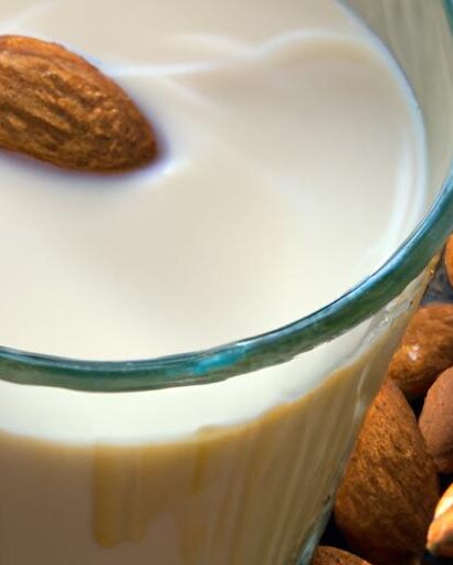 Creamy Delight: Easy Homemade Almond Nut Milk Recipe