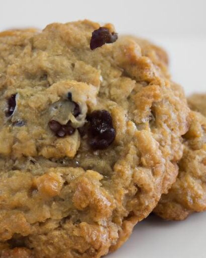 Oatmeal Raisin Cookies: A Classic Treat with Healthy Twist