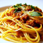 Midnight Spaghetti: A Savory Secret for Late-Night Cravings