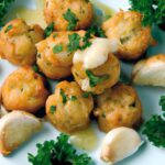 Irresistible Garlic Herb Cheese Bites: A Flavorful Delight
