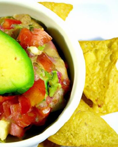 Ultimate Guide to Mexican Guacamole & Salsa Nacho Dips