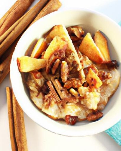 Warm Up Your Mornings with Maple Cinnamon Oatmeal Delight
