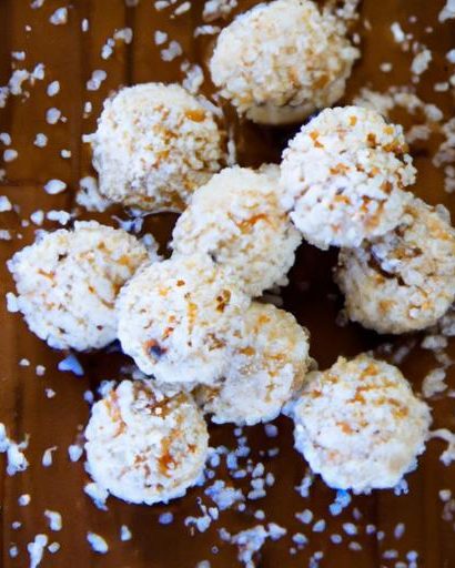 Energize Naturally: Homemade Coconut Cashew Energy Bites