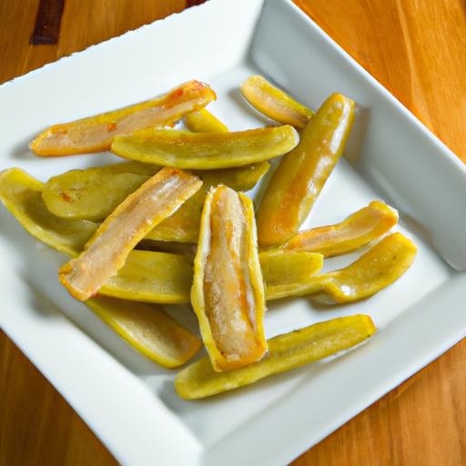 Crunchy Delight: The Rise of Cheesy Pickle⁢ Chips⁣ Explained