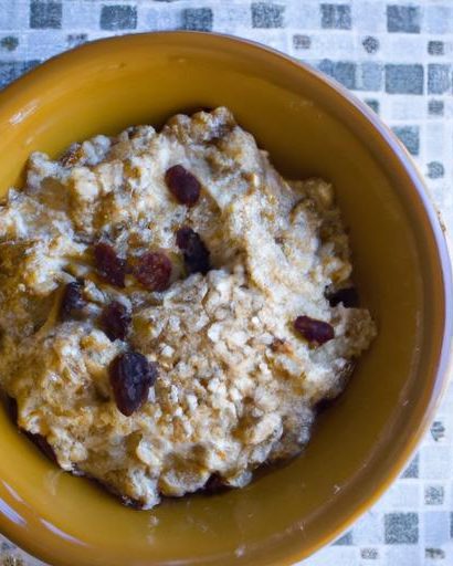 Warm Up Your Morning with Cinnamon Raisin Oatmeal Bliss