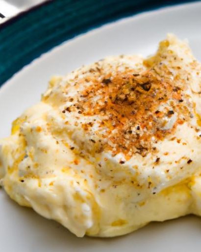 The Art of Scrambled Eggs: Fluffy, Creamy, and Perfect