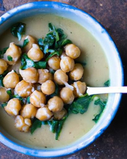 Hearty Chickpea & Spinach Soup: Nutritious Comfort in a Bowl