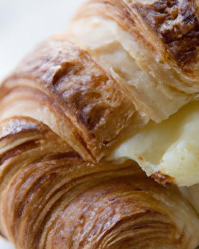 Flaky Egg and Cheese Croissants: A Breakfast Delight Guide