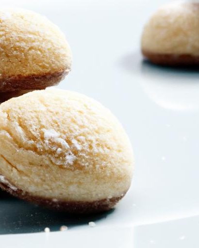 Baci di Dama: Italy’s Kissed Cookies of Delight and Tradition